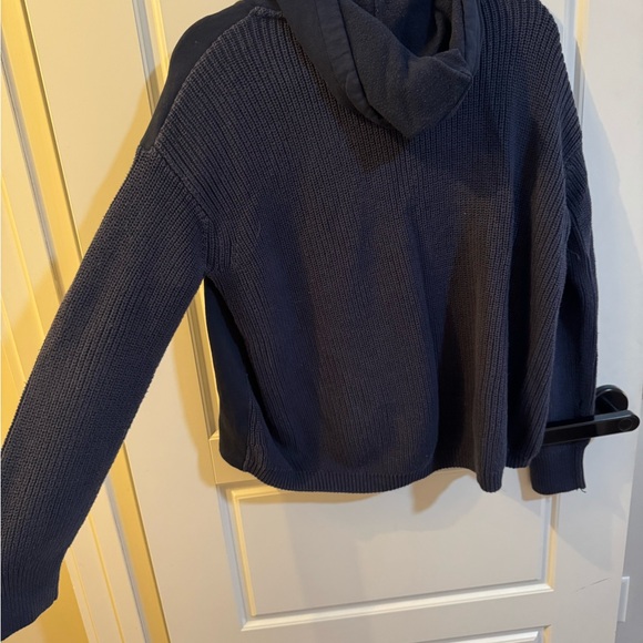Time and Tru Dark Blue Women's Hoodie Sweater - Picture 3 of 3
